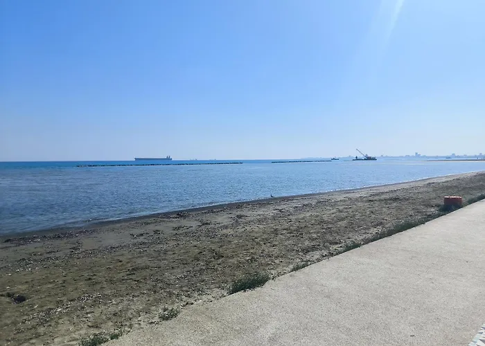 Superior 1 Bed In With Communal Pool Apartmán *